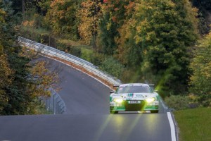 Montaplast by Land-Motorsport Audi R8 LMS GT3 - D. Vanthoor / M. Winkelhock